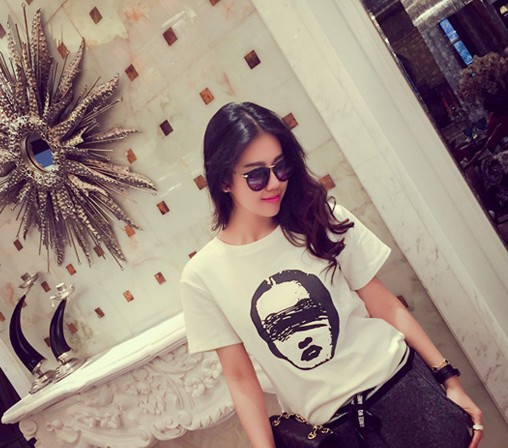 jto 春夏新品文艺复古优雅女人头像图案百搭基础款短袖t恤031804