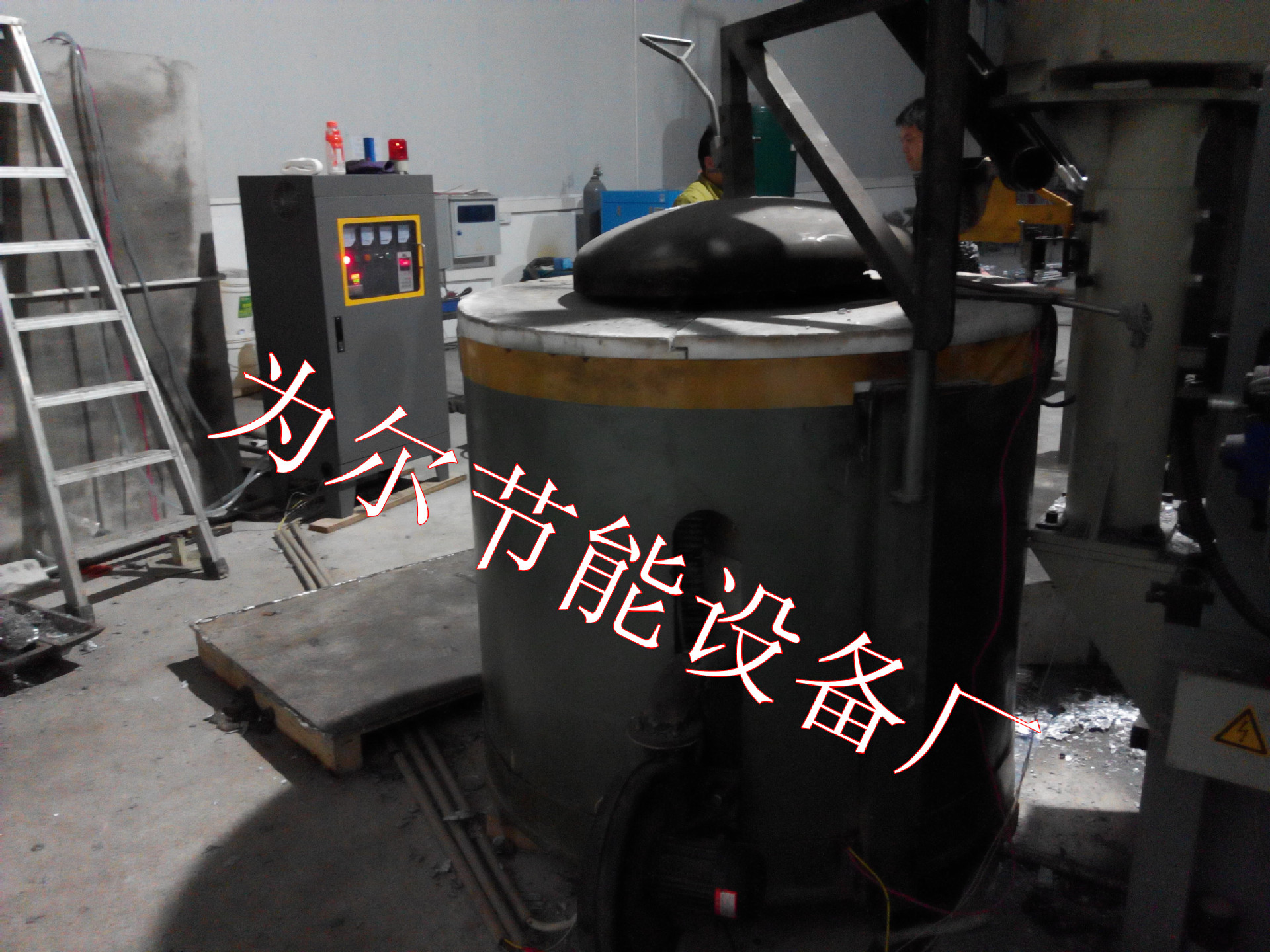 铸造及热处理设备 其他铸造及热处理设备 厂家直销翻砂铸铝熔炉 电磁