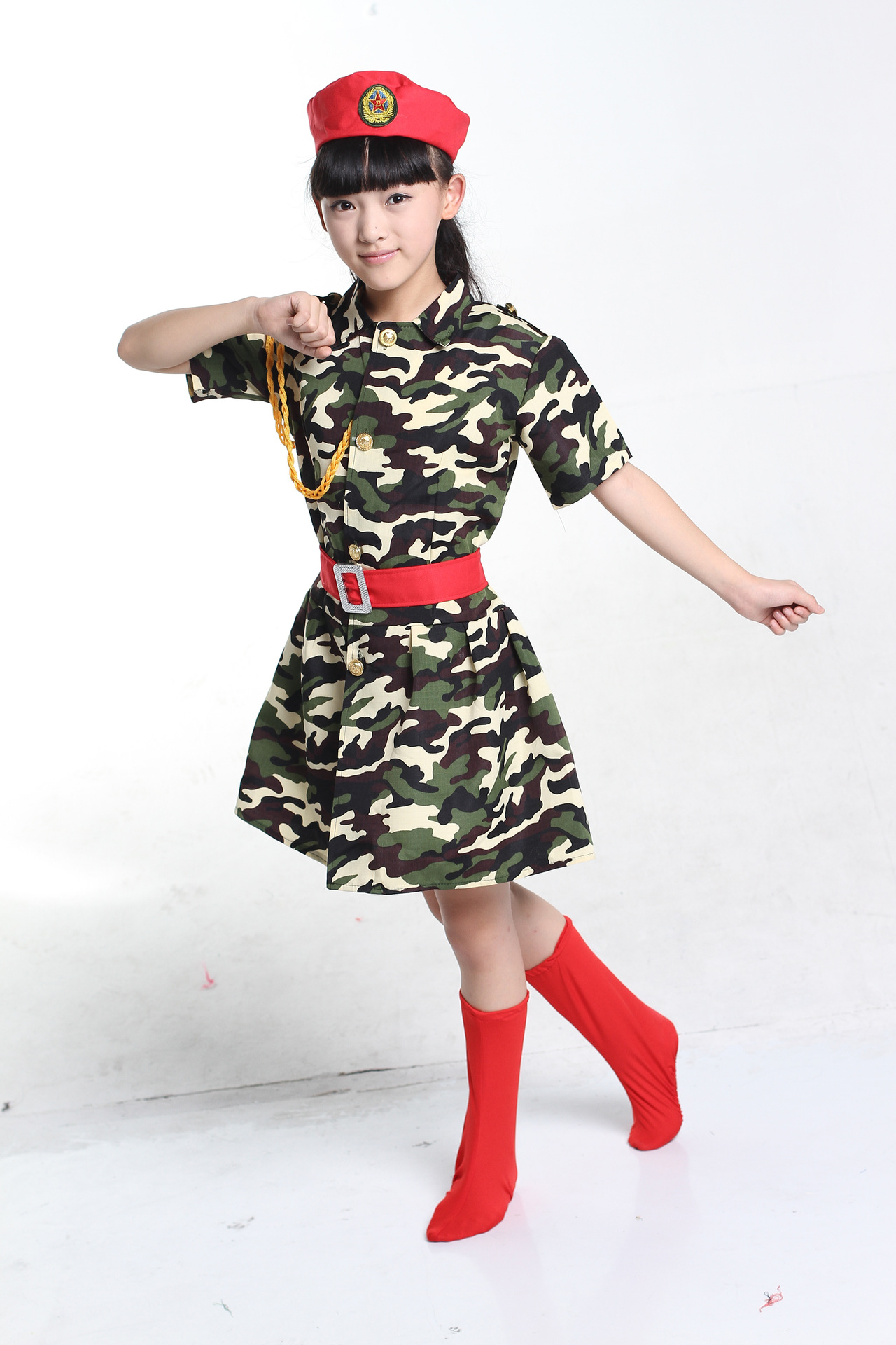 Платье в военном стиле для девочки