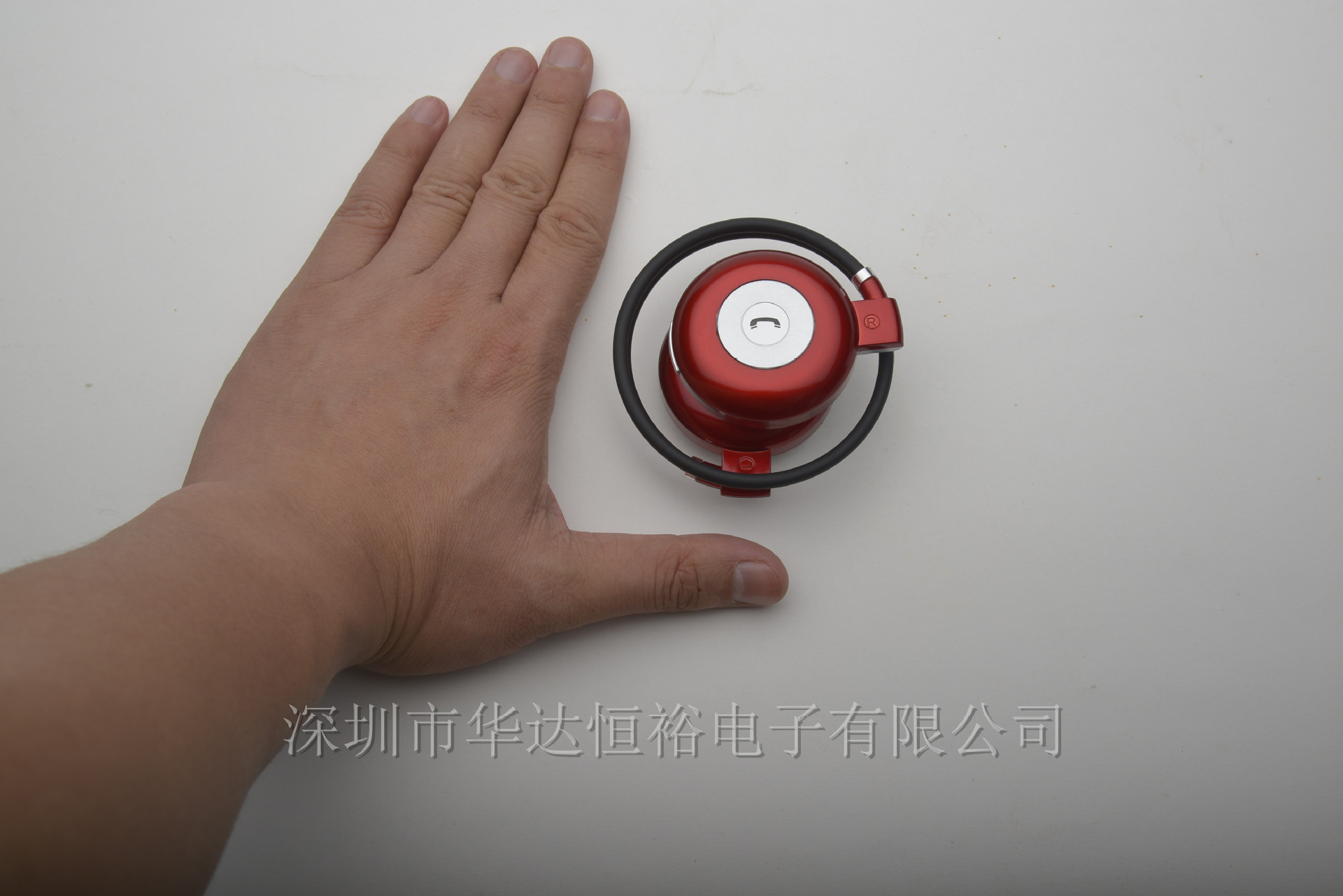 小巧 便携后挂式蓝牙耳机 nx-magift