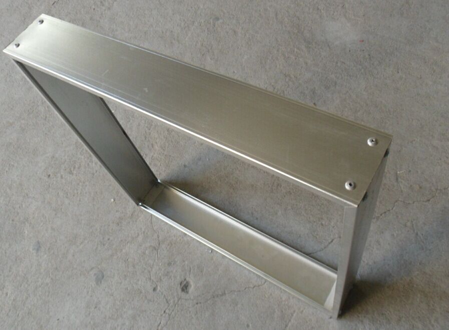 L(KQN8)(10IKU`LT]8KO[`2