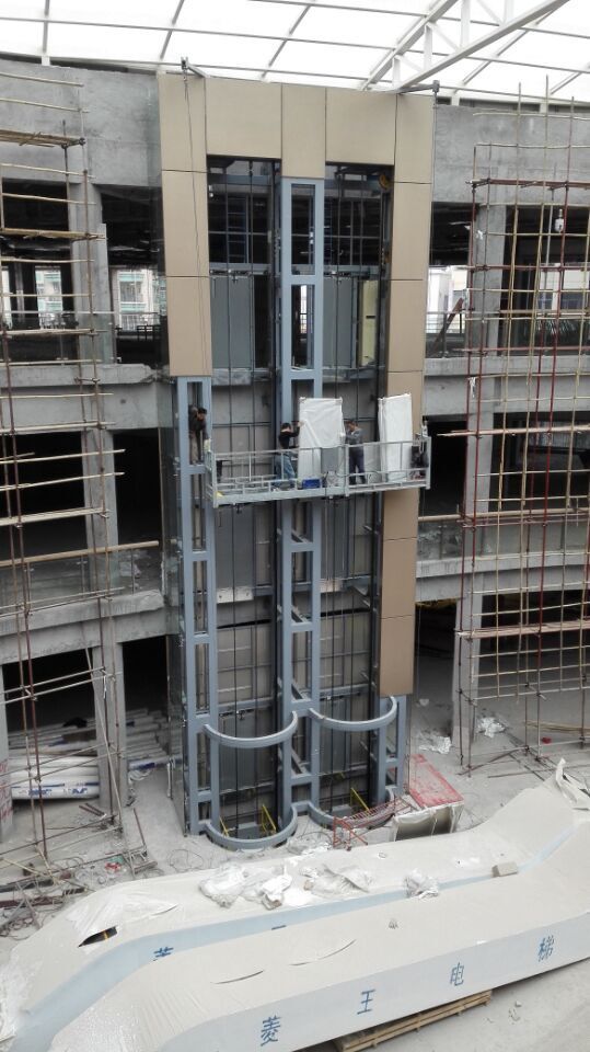 高端商场观光电梯钢结构/背包电梯/封单铝板/弧形玻璃