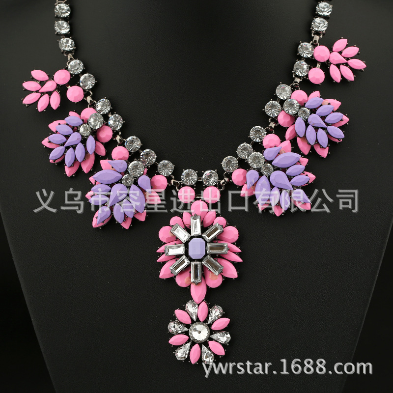 ppt物品剪贴画-批发采购项链 欧美夸张彩色水晶花朵宝石项链 韩国时尚夸张女配饰短