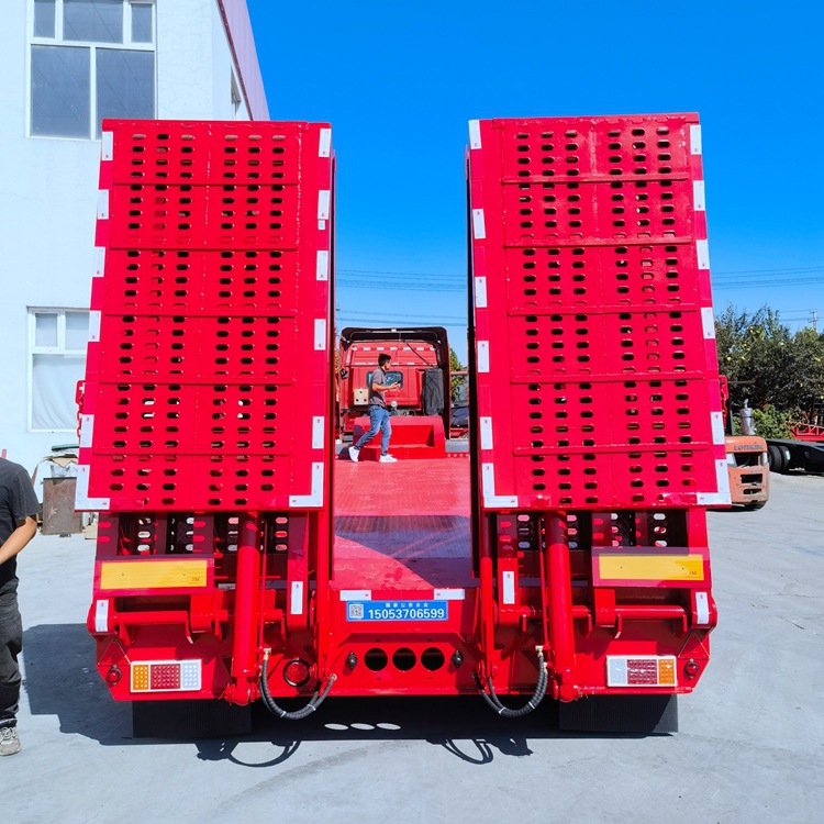 低平板液压爬梯 (2)