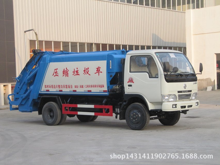 压缩车东风锐铃