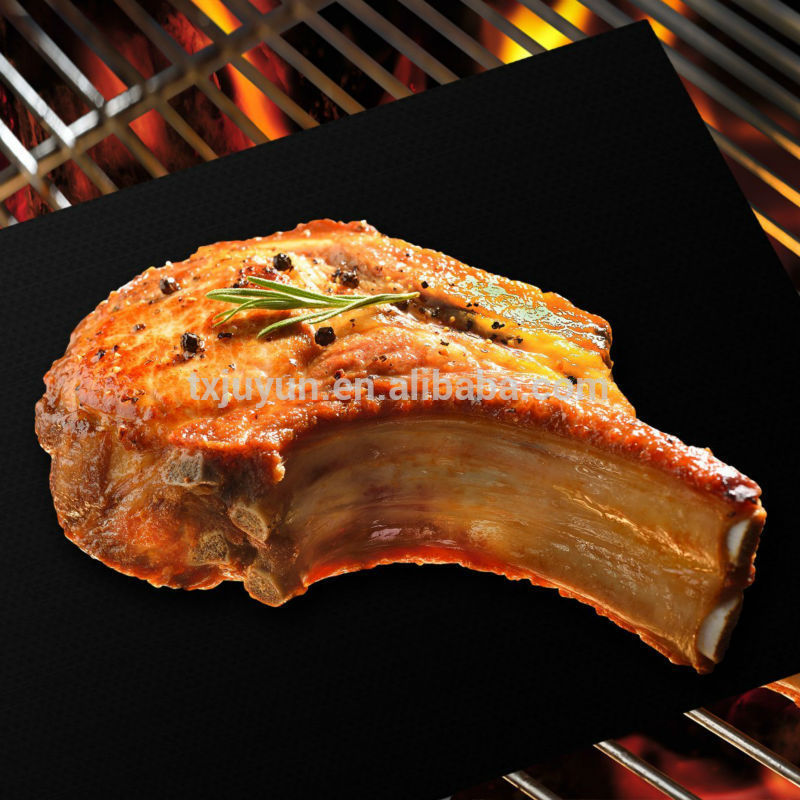 2_Reusable_BBQ_Grill_Mats_Make