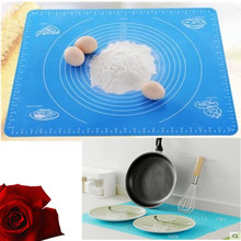 廠家批發 50*40CM刻度硅膠揉面墊 案板擀面墊 硅膠防滑隔熱餐墊