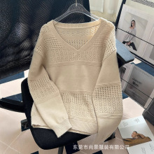 歐美時尚通勤百搭V領毛衣女2025春秋新款設計感鏤空拼接套頭衫女
