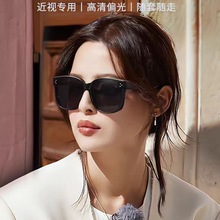 2025新折疊偏光套鏡男便攜墨鏡可套近視鏡開車太陽眼鏡女防紫外線
