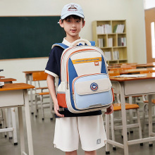 陽光8點書包小學生超輕高級新款護脊減負3-6年級雙肩背包90335
