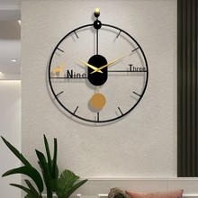 現代極簡掛鍾客廳高級感家用餐廳裝飾鍾表鐵藝圓形時鍾掛牆免打孔
