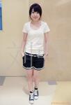 ��Ӧ����Ů��