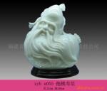 供应抱桃寿星象牙白陶瓷工艺品