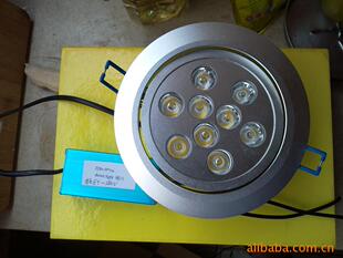 ��ӦLED�ƾ�  9wͲ�ơ��컨��