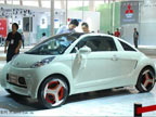 �����ȷ� ͵������綯��iMiEV 