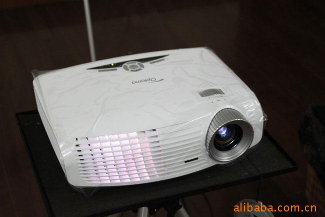 供应奥图码hd20投影机全国联保双灯
