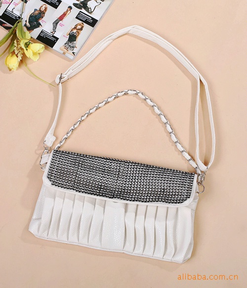 亮钻缤纷小坤包 34.00元/个