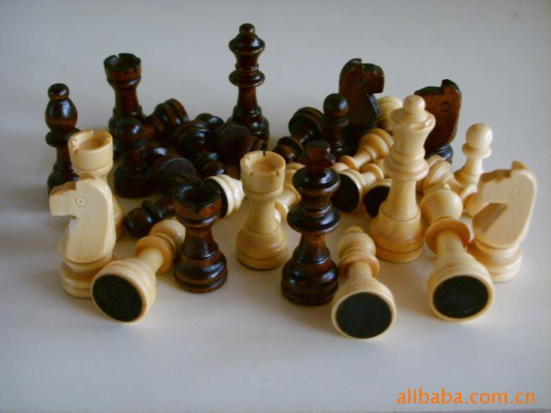 【厂家直销】国际象棋棋子/精美国际象棋/ 多种尺寸可选
