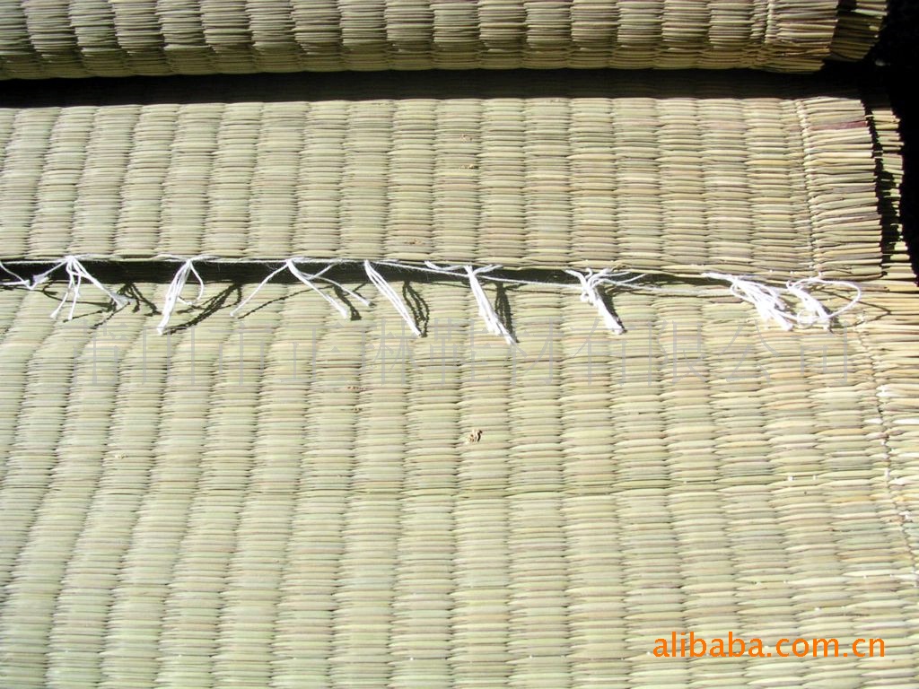 供应蔺草席榻榻米席草席鞋材双目沙滩拖鞋材料