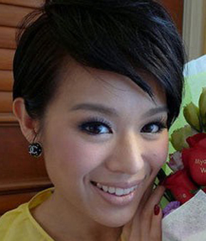 《怒火街头》胡杏儿美白防晒有方