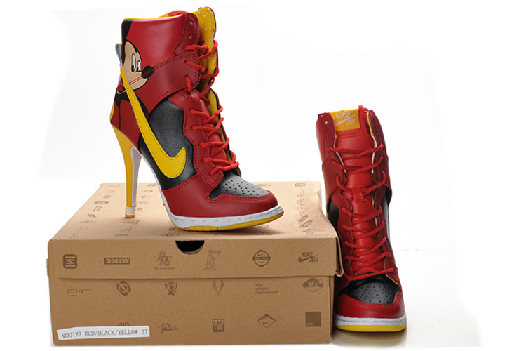 厂家直销 2011新款耐克 nike 高跟鞋高帮 37-42 一件起批