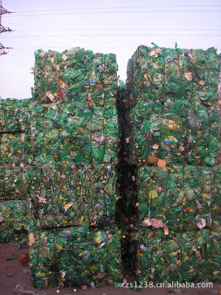 pet进口废塑料 pet再生料 绿色pet饮料瓶(瓶砖)