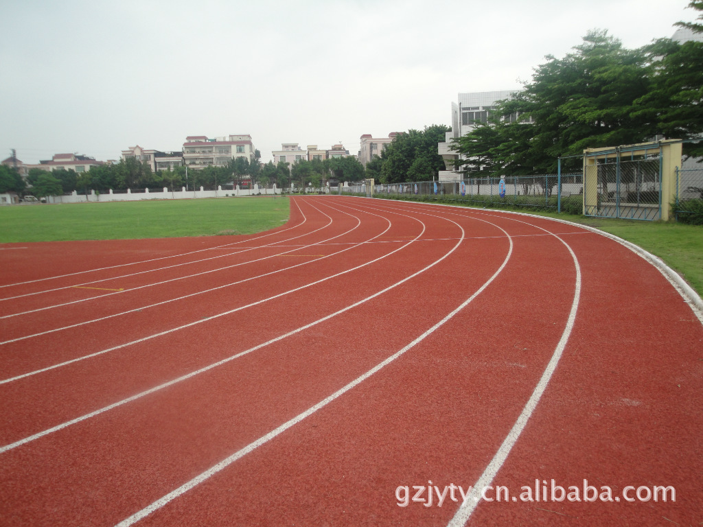 【塑膠跑道_pu球場_丙烯酸球場】人造草坪價格_廠家_圖片