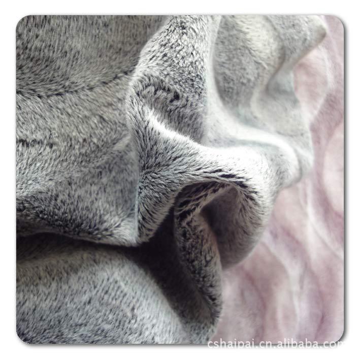 雕印压条超柔短毛绒常熟针织面料龙胜针纺织绒布服装面料