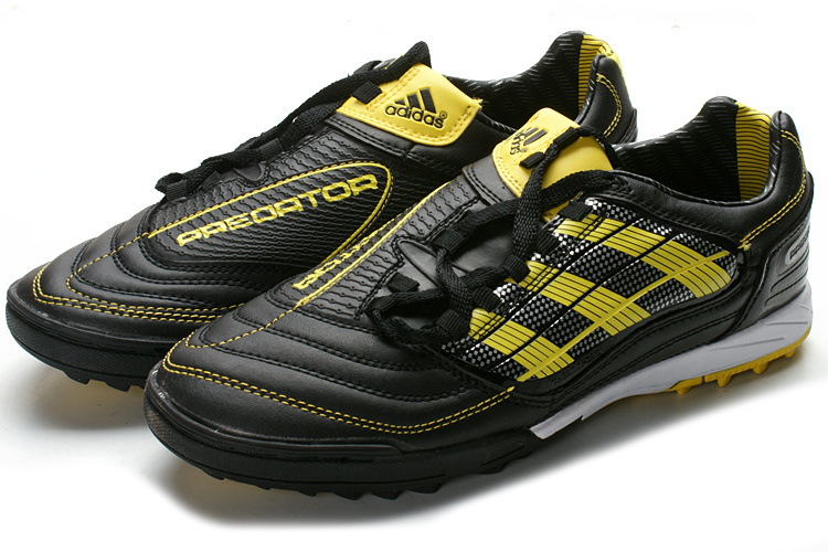 厂家现货批发阿迪达斯足球鞋南非主打款猎鹰10代 39--44一件代发