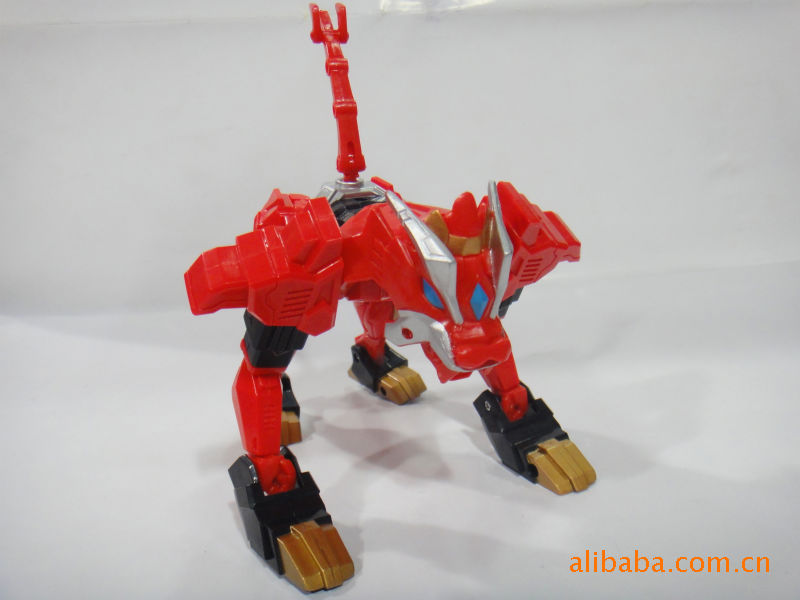 奥迪双钻超兽武装幻麟兽爆发的火能量和烈焰中的钢爪