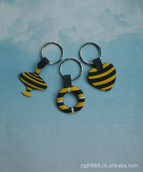 供应pvc挂件 手机挂件 手机吊牌