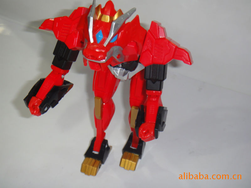 奥迪双钻超兽武装幻麟兽爆发的火能量和烈焰中的钢爪