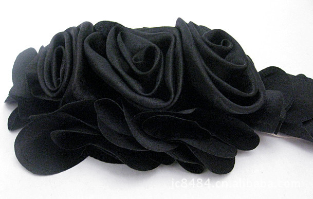 【服装辅料】纯黑色缎带玫瑰胸花 25*10cm