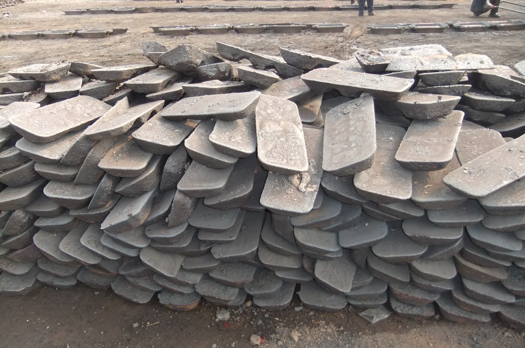 伊川县航天炉底加工厂 yichuanxianhangtianludijiagongchang