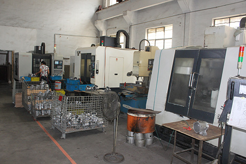 金加工车间生产现场