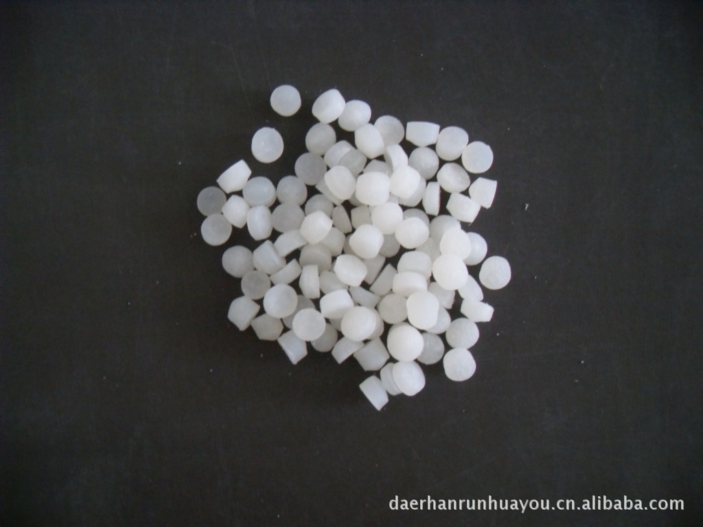 三元乙丙橡胶epdm 由乙烯,丙烯,二烯烃共聚的弹性体 白色颗粒