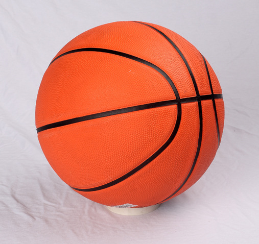 专业橡胶球厂家生产橘色7号,5号,3号,1号标准橡胶篮球