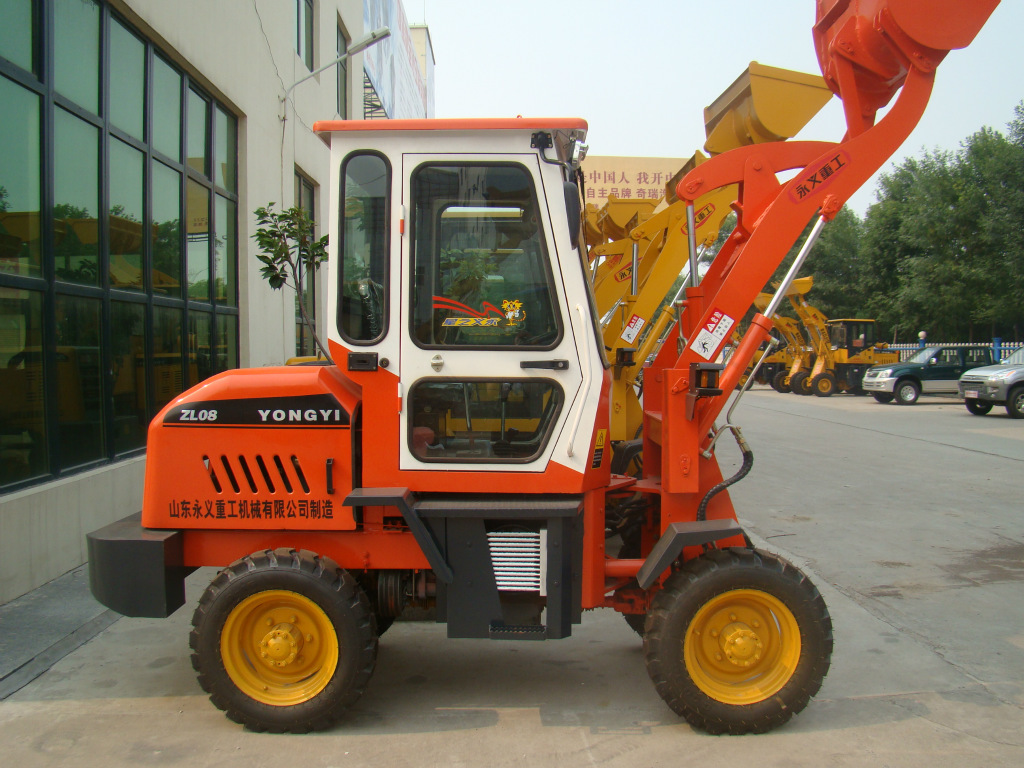 装卸方式:前卸式 最大牵引力:58(kn)kn 型号:zl08 装载机械类型:小型