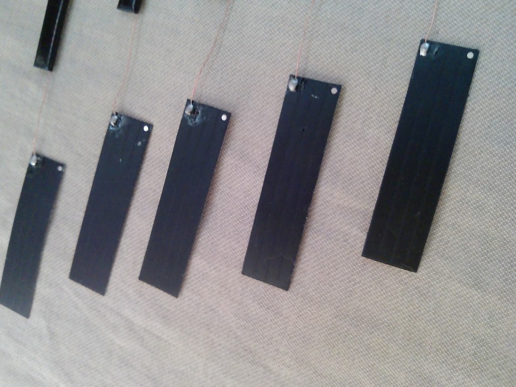 老人手机内置fm天线