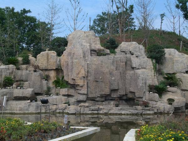 厂家出售 流水室外园林假山 塑石假山价格实惠
