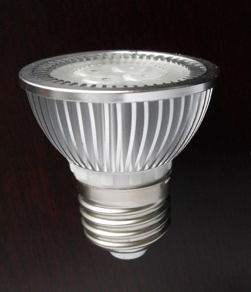 4w车铝灯杯 特价4*1wled灯杯 4w车铝射灯 室内照明led灯杯4w