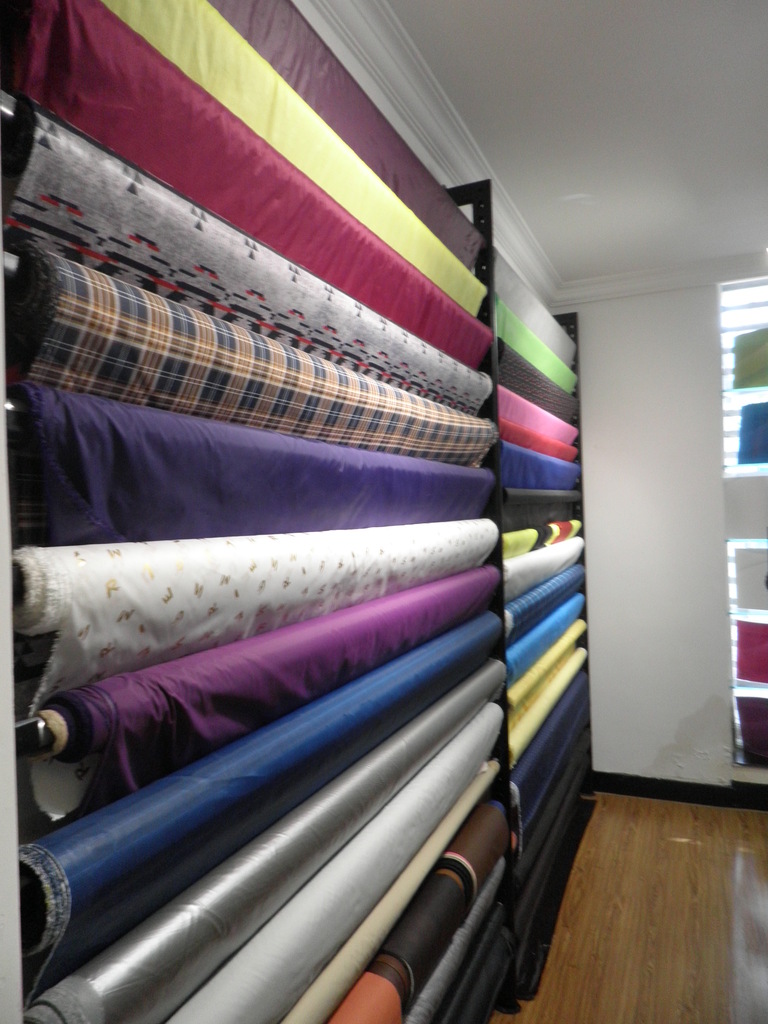 里布 服装面料 兰美人 全棉纱卡12860