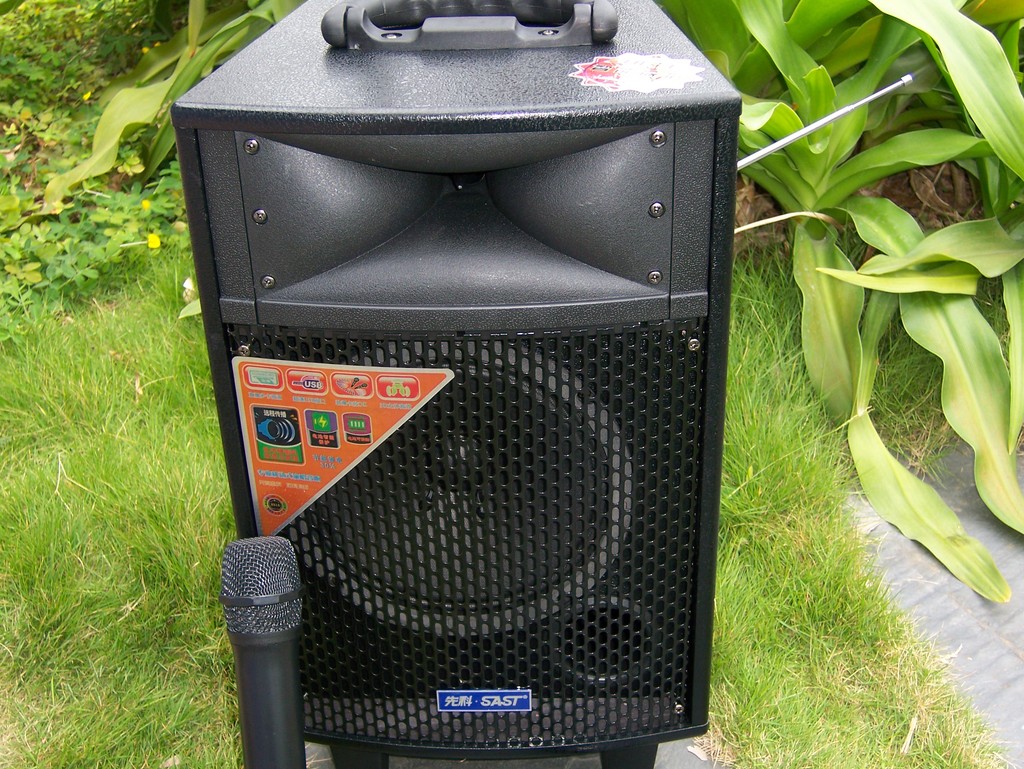 供应先科180音箱 10寸低音 舞台音箱 拉杆箱 电瓶音箱 移动音响 喇叭