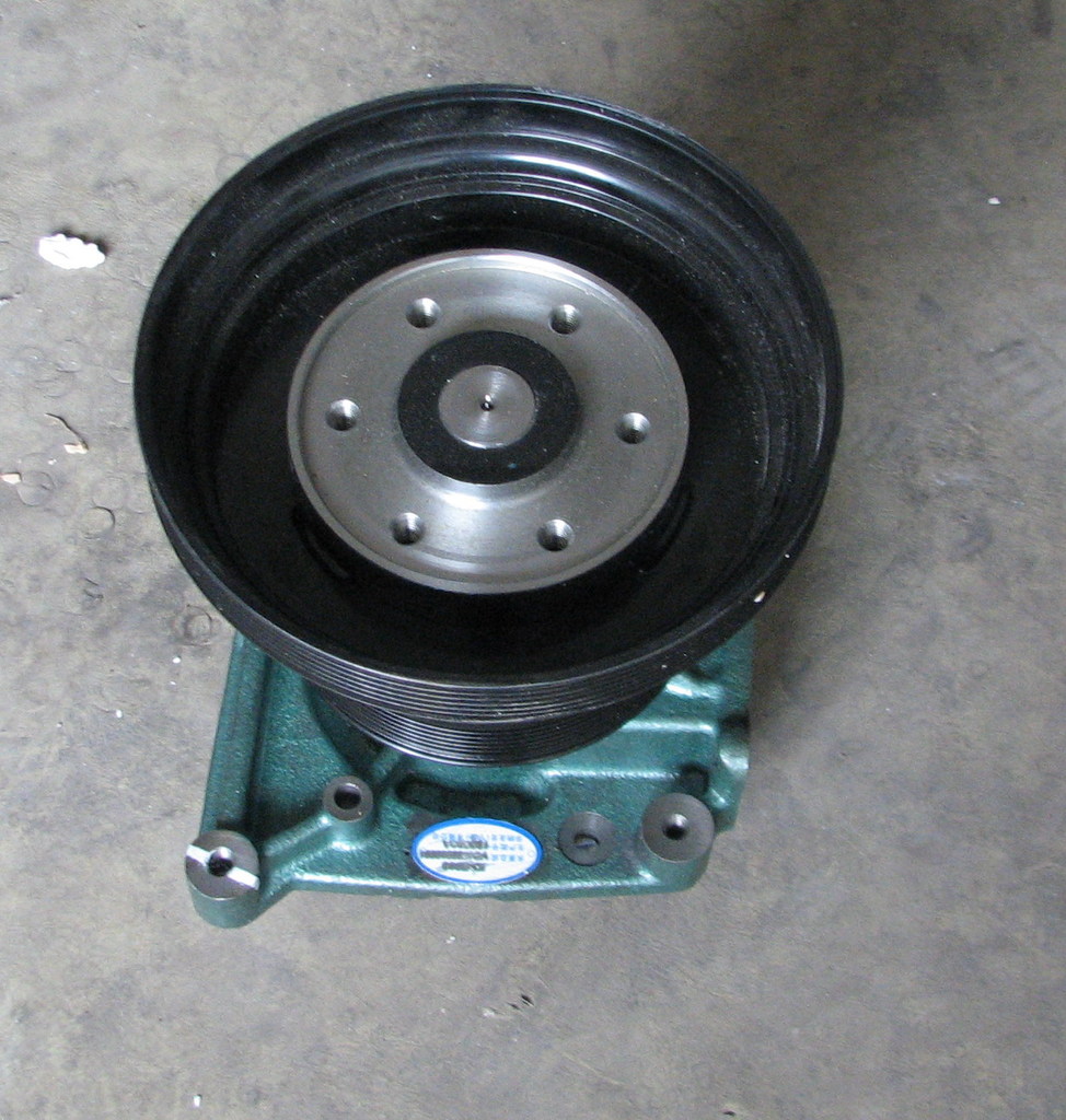 博格华纳正品,重汽冷却水泵,wd615/wt615,斯太尔