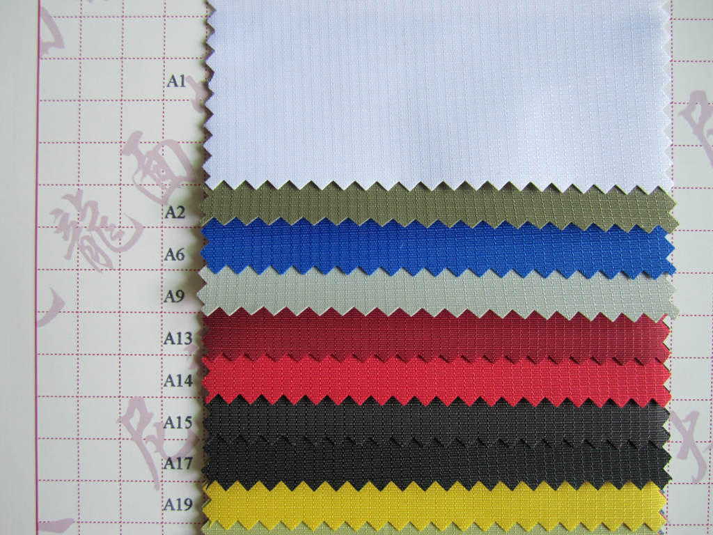 210d尼龙一分格 平纹软胶