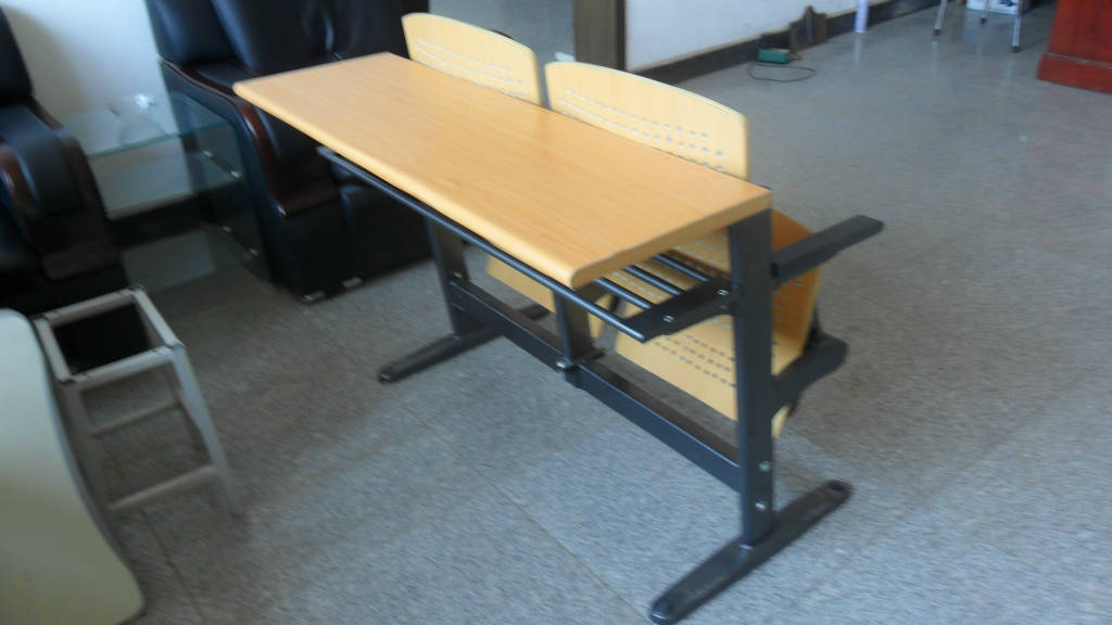 【厂家供应】课桌椅配件,一次成型课桌斗,课桌椅配件