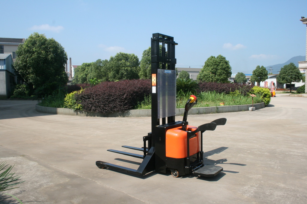 全电动堆高车单缸液压搬运车电动装卸车电动车