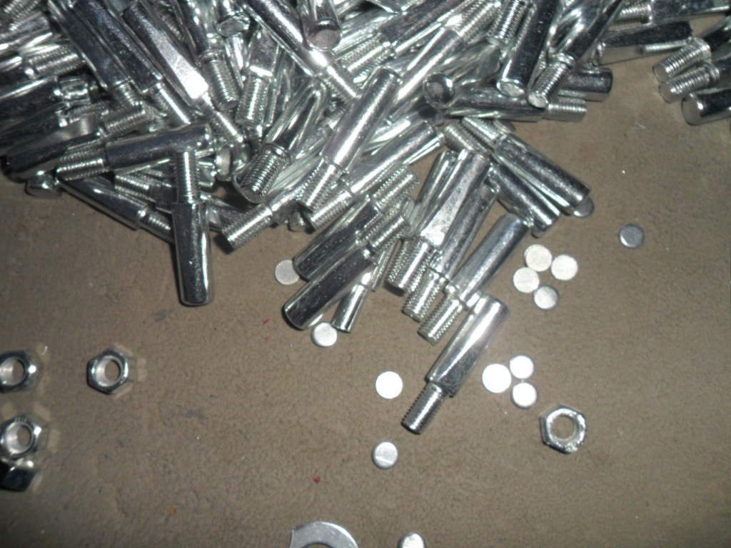 供应优质自行车曲柄销出口