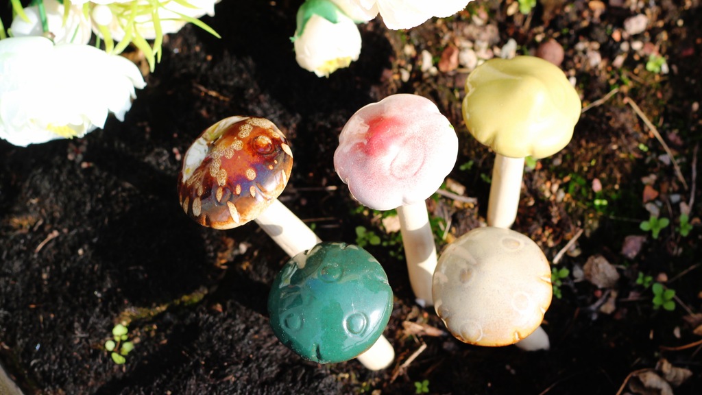 陶瓷小蘑菇 花插仿真植物摆设庭院花园装饰摆件8个起批c29-23708