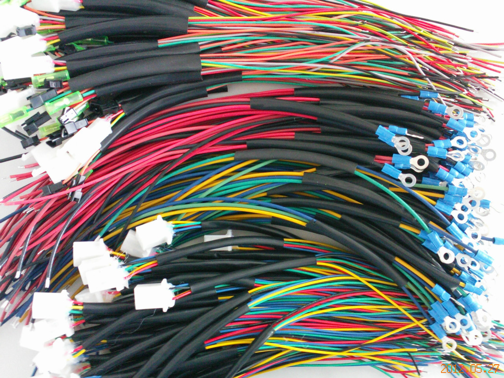 对外加工电动车控制器线束汽油机线束等各种引线线束